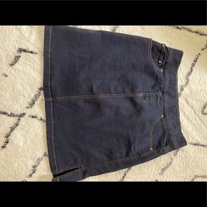 JAG Stretch denim skirt. Size 6. Worn one time